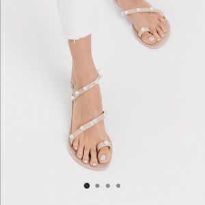 Pearl jelly like sandals